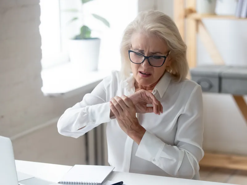 Full Circle Health treating bursitis in Chesterfield