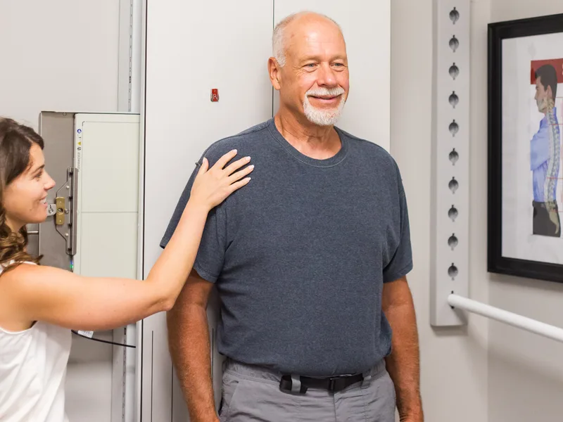 Chiropractic care for poor posture at Full Circle Health in Chesterfield